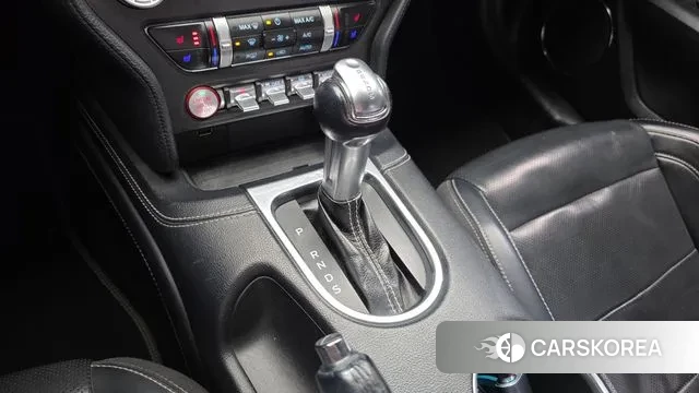 Ford Mustang id 3380296 из Кореи 19