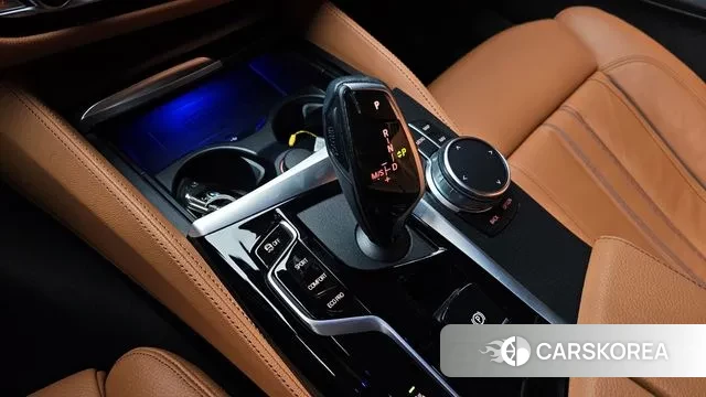 BMW 5 Series (G30) id 3482954 из Кореи 19