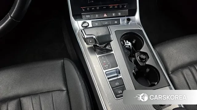 Audi A6 (C8) id 3508759 из Кореи 19