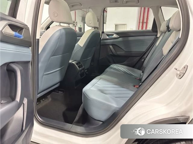 Volkswagen Tuyue id 4301115 из Китая 16