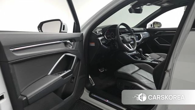Audi Q3 (F3) id 4740161 из Кореи 33