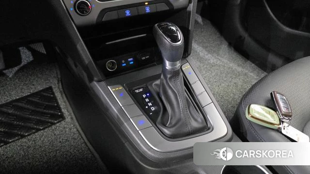 Hyundai Avante AD id 3925176 из Кореи 19