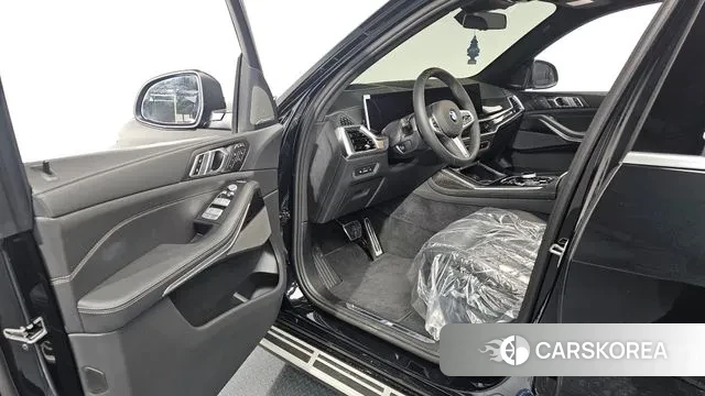 BMW X7 (G07) id 3410121 из Кореи 19