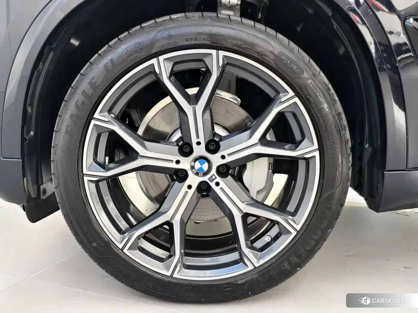 BMW X5 id 4538823 из Китая 17