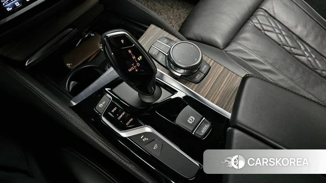 BMW 5 Series (G30) id 4430566 из Кореи 31