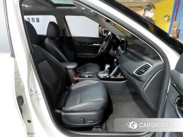 Kia Seltos id 4267638 из Кореи 19
