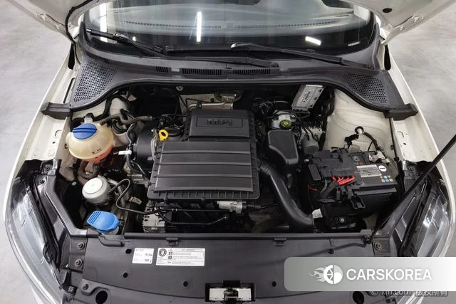 Volkswagen Santana id 4279256 из Китая 23
