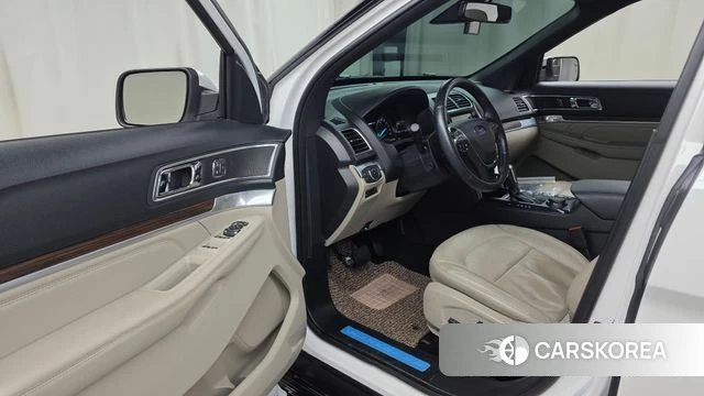 Ford Explorer id 4849847 из Кореи 33