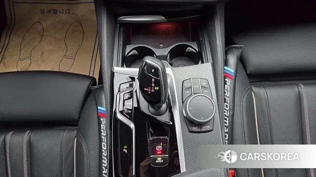 BMW 5 Series (G30) id 3513151 из Кореи 19