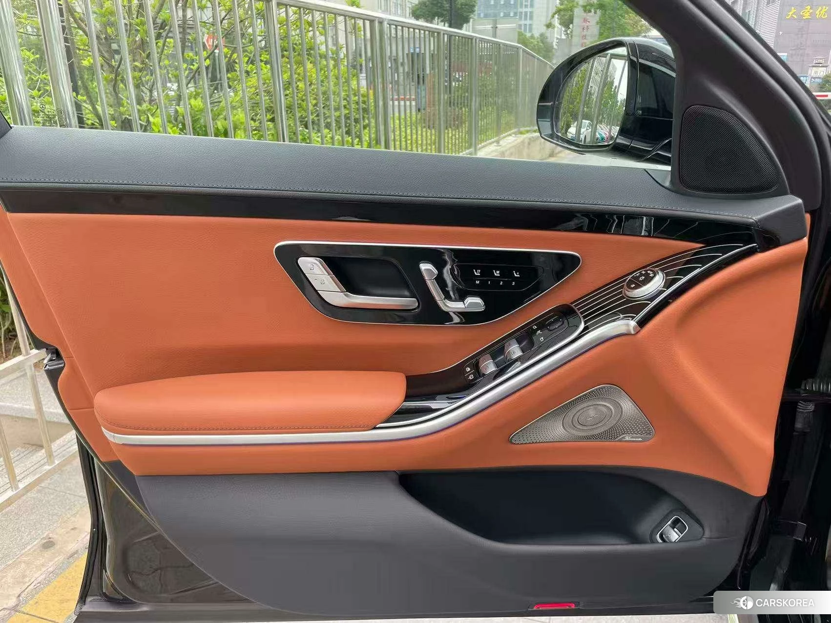 Mercedes-Benz S-Class id 4473826 из Китая 24