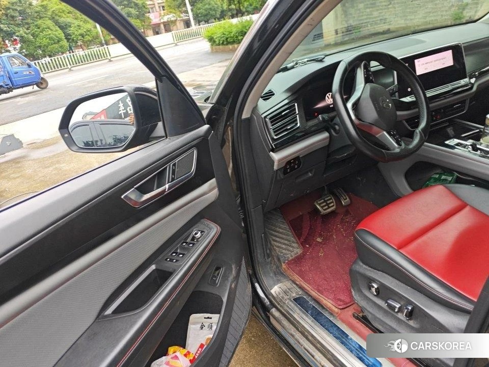 Volkswagen Tourang id 4419074 из Китая 9