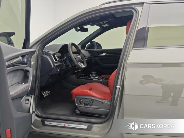 Audi SQ5 id 4261993 из Китая 19