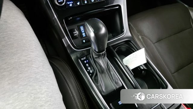 Hyundai Grandeur IG id 4251132 из Кореи 29