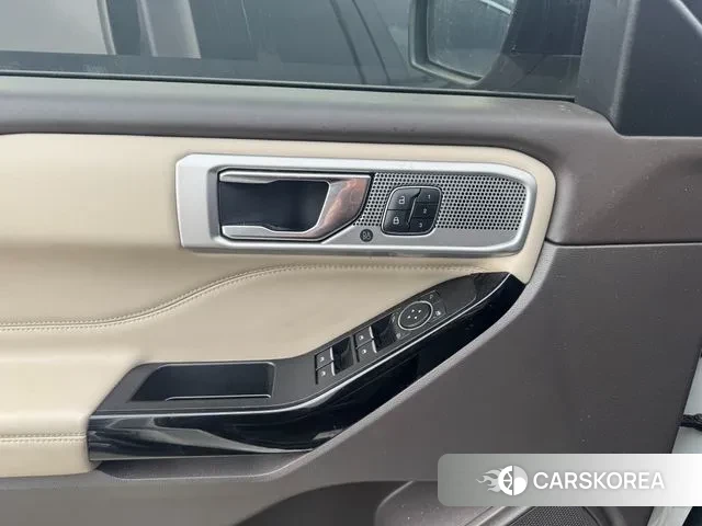 Ford Explorer 6th Generation id 3695513 из Кореи 12