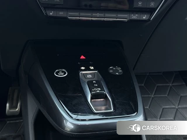 Audi Q5 e-tron id 4301169 из Китая 26