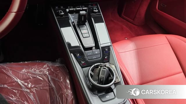 Porsche 911(992) id 4284839 из Кореи 19