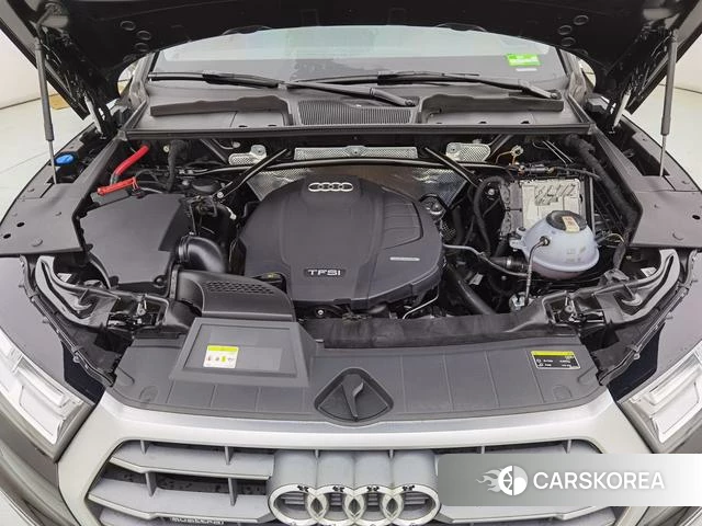 Audi Q5L id 4273667 из Китая 24