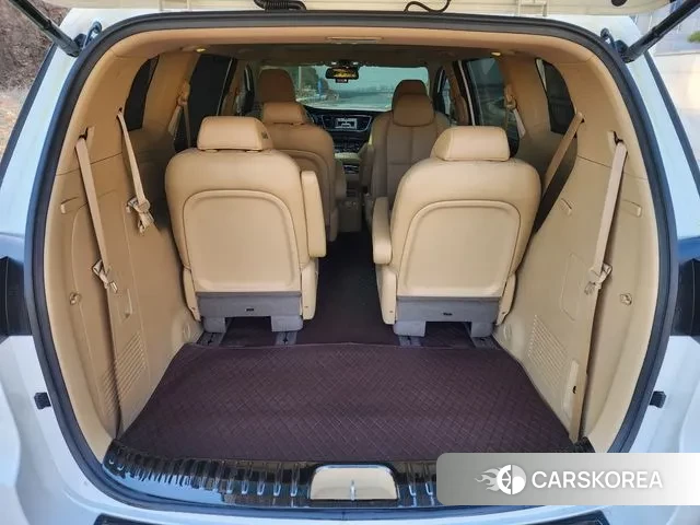 Kia The New Carnival id 3773125 из Кореи 19