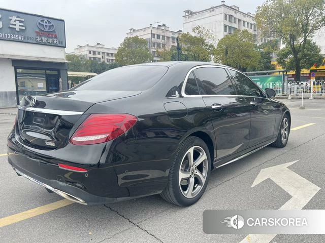 Mercedes-Benz E-class id 3857811 из Китая 11