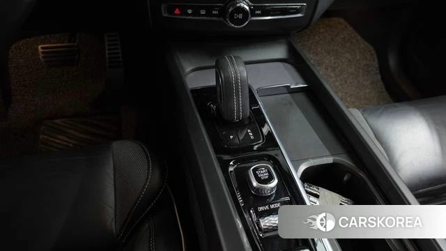 Volvo XC60 second Generation id 4370909 из Кореи 35