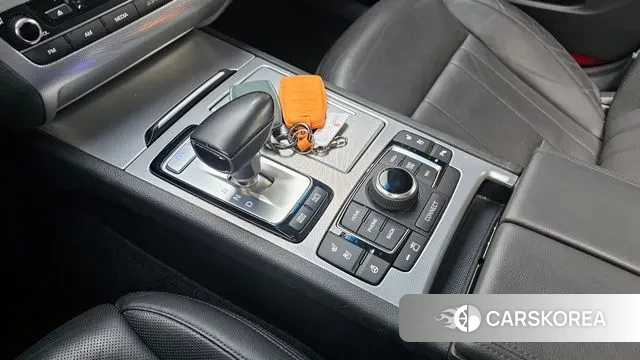 Genesis G80 id 3284797 из Кореи 19