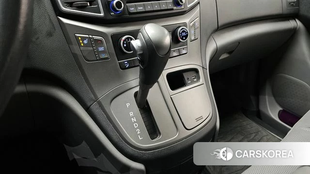 Hyundai The New Grand Starex id 3796292 из Кореи 19