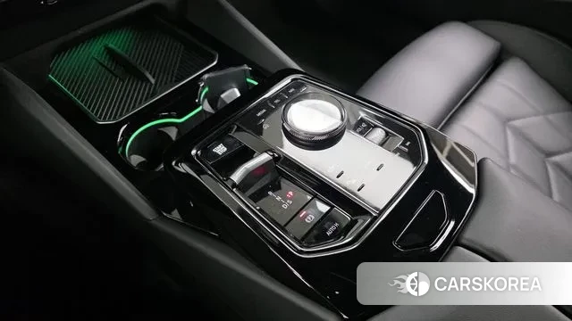 BMW 5 Series (G60) id 3700862 из Кореи 19