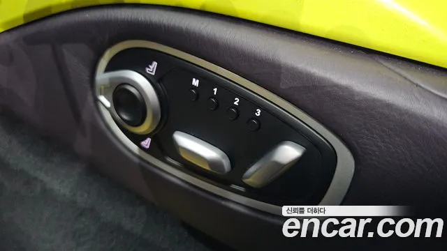 Aston Martin Vantage 2nd Generation id 2515286 из Кореи 19