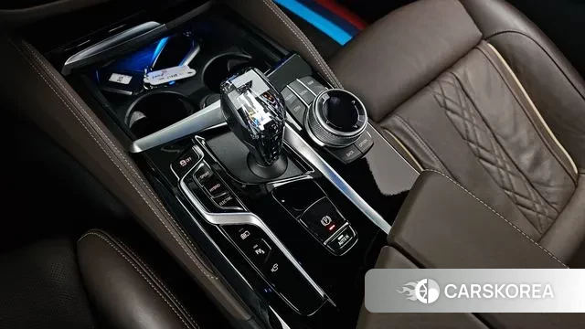 BMW 5 Series (G30) id 3023089 из Кореи 19