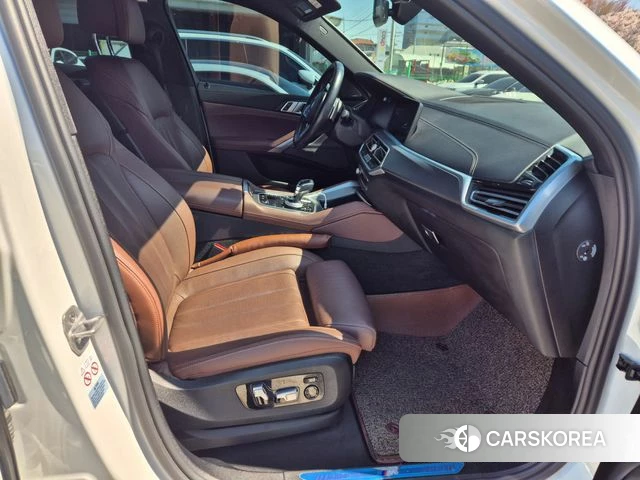 BMW X6 (G06) id 3904759 из Кореи 19