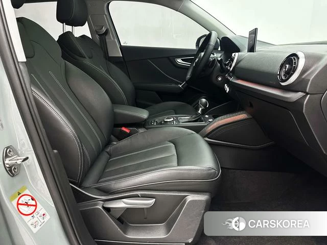 Audi Q2L id 4258417 из Китая 23