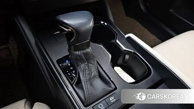 Lexus ES300h 7th generation id 3654561 из Кореи 19