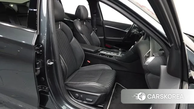 Genesis G70 id 3460017 из Кореи 19