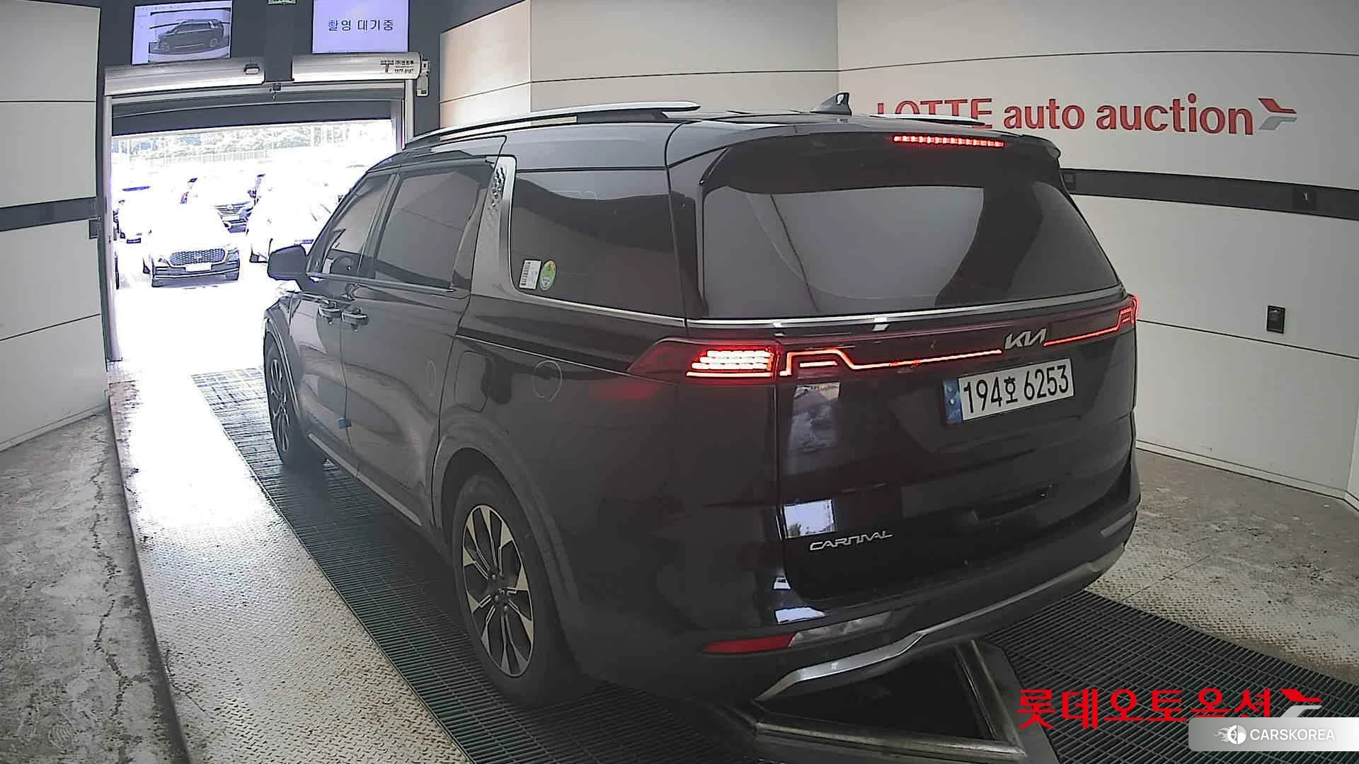 Kia Carnival id 4664311 из Кореи 37