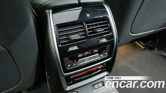 BMW X7 (G07) id 2790537 из Кореи 19