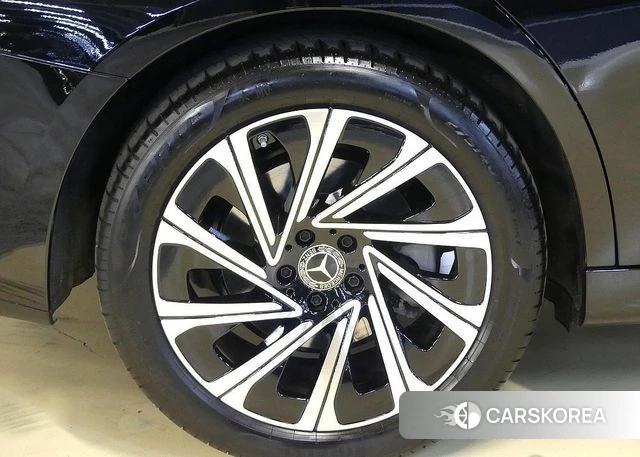 Mercedes-Benz E-Class W214 id 4336919 из Кореи 19