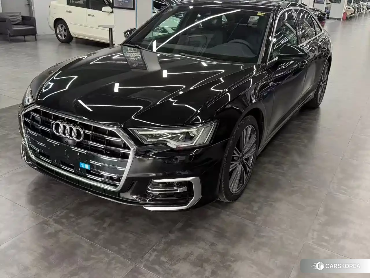 Audi A6L id 4674351 из Китая 11