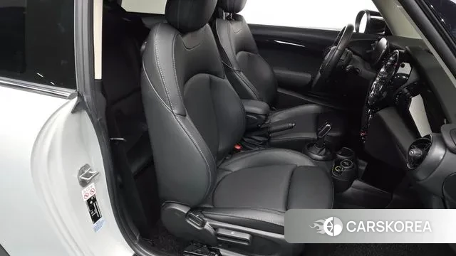 Mini Cooper id 3577318 из Кореи 19