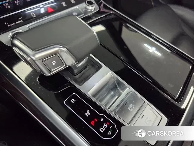 Audi Q7 (4M) id 2969686 из Кореи 19