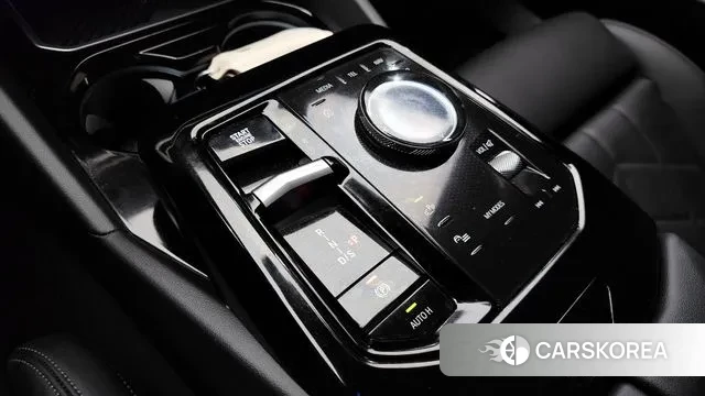 BMW 5 Series (G60) id 3341753 из Кореи 19