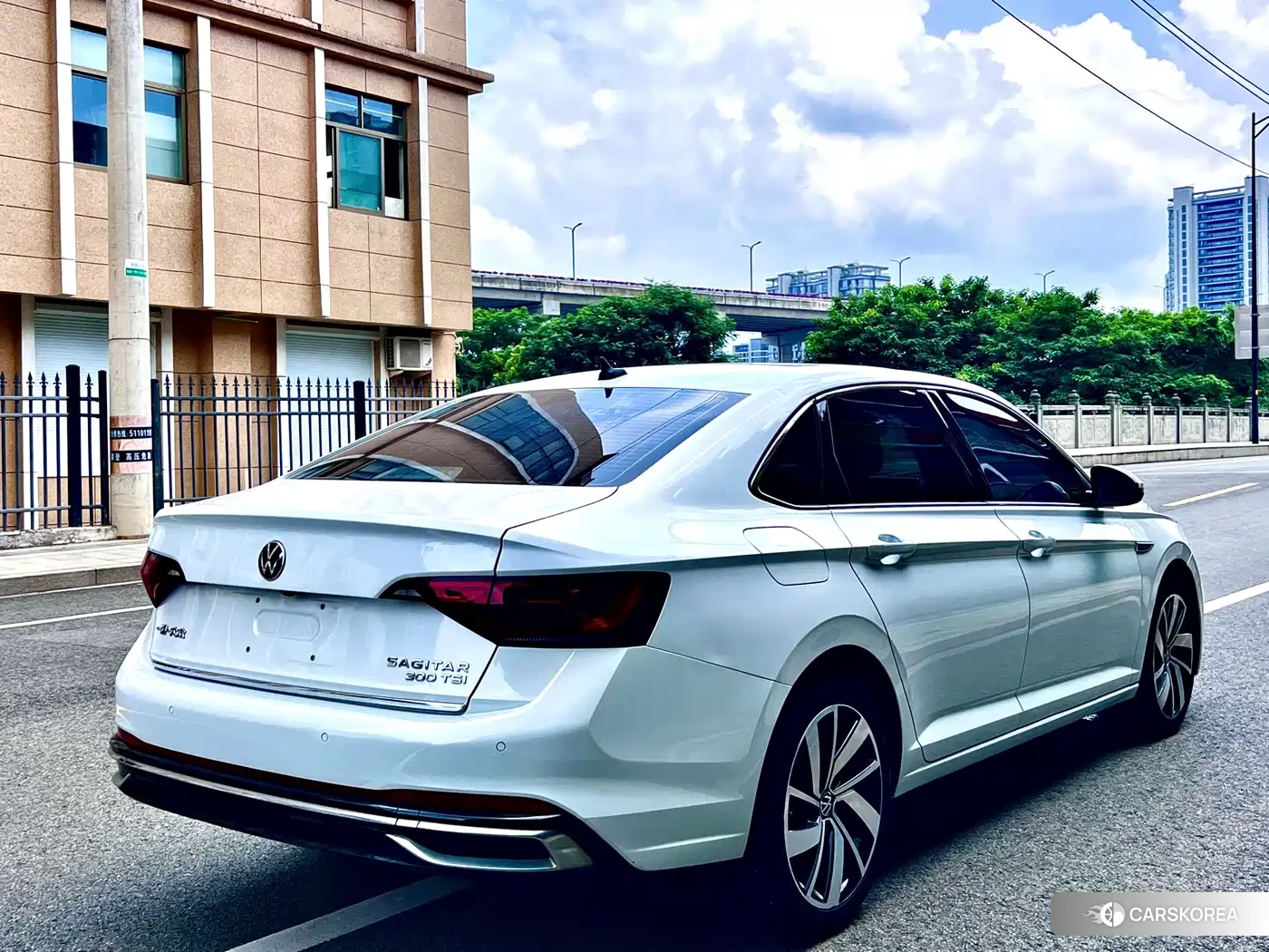 Volkswagen Sagitar id 4570542 из Китая 15