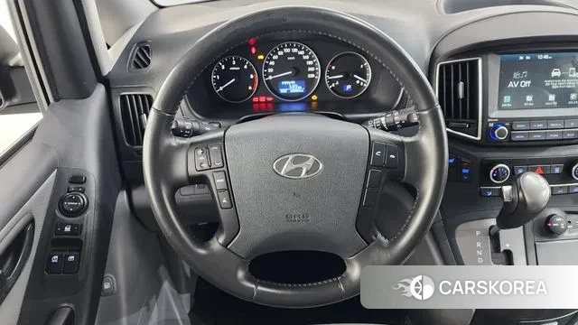 Hyundai The New Grand Starex id 3753454 из Кореи 19