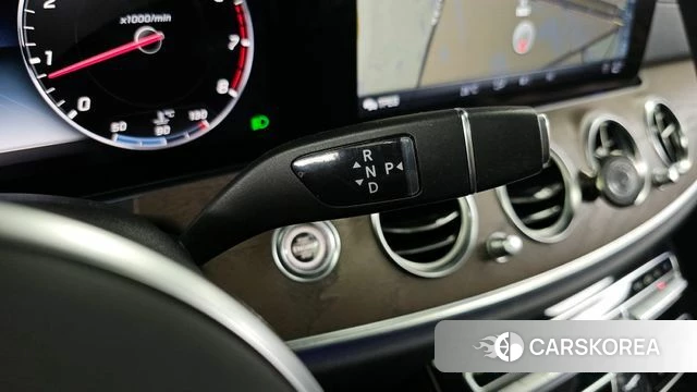 Mercedes-Benz E-Class W213 id 3801360 из Кореи 19