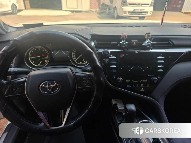 Toyota Camry (XV70) id 4520312 из Кореи 9
