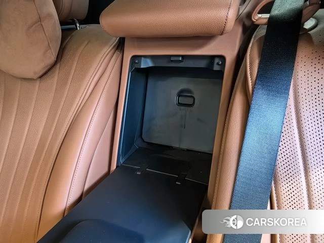 Mercedes-Benz S-class id 4314234 из Китая 36