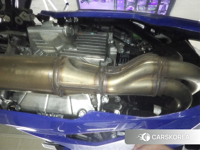 Kawasaki ZX-4RR id 4347963 из Японии 9