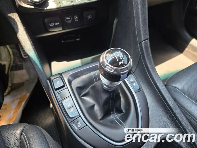 Hyundai Veloster (JS) id 2850686 из Кореи 17