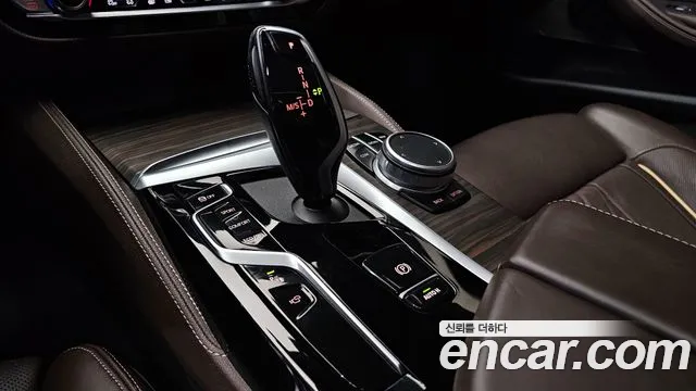 BMW 5 Series (G30) id 2817786 из Кореи 19