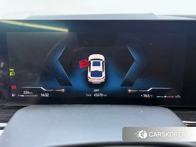 BMW X6 id 4257747 из Китая 26