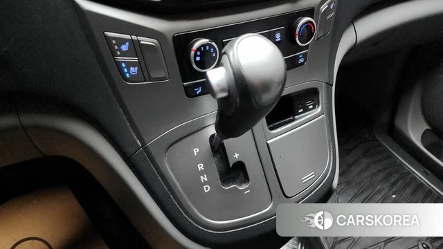 Hyundai The New Grand Starex id 3924708 из Кореи 19